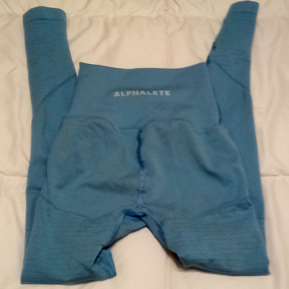 Alphalete OG Revival Legging, Light Blue, High Wasted, XXS - Picture 3 of 14